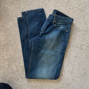 Levi’s 514 jeans